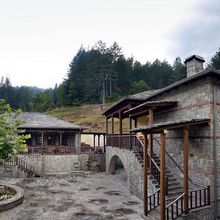 Kerasies Guesthouse Vovousa エクステリア 写真