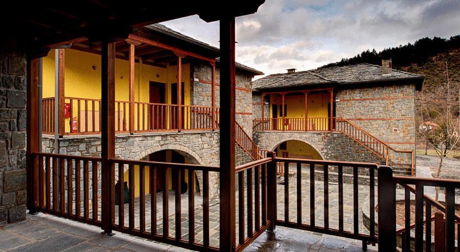 Kerasies Guesthouse Vovousa エクステリア 写真
